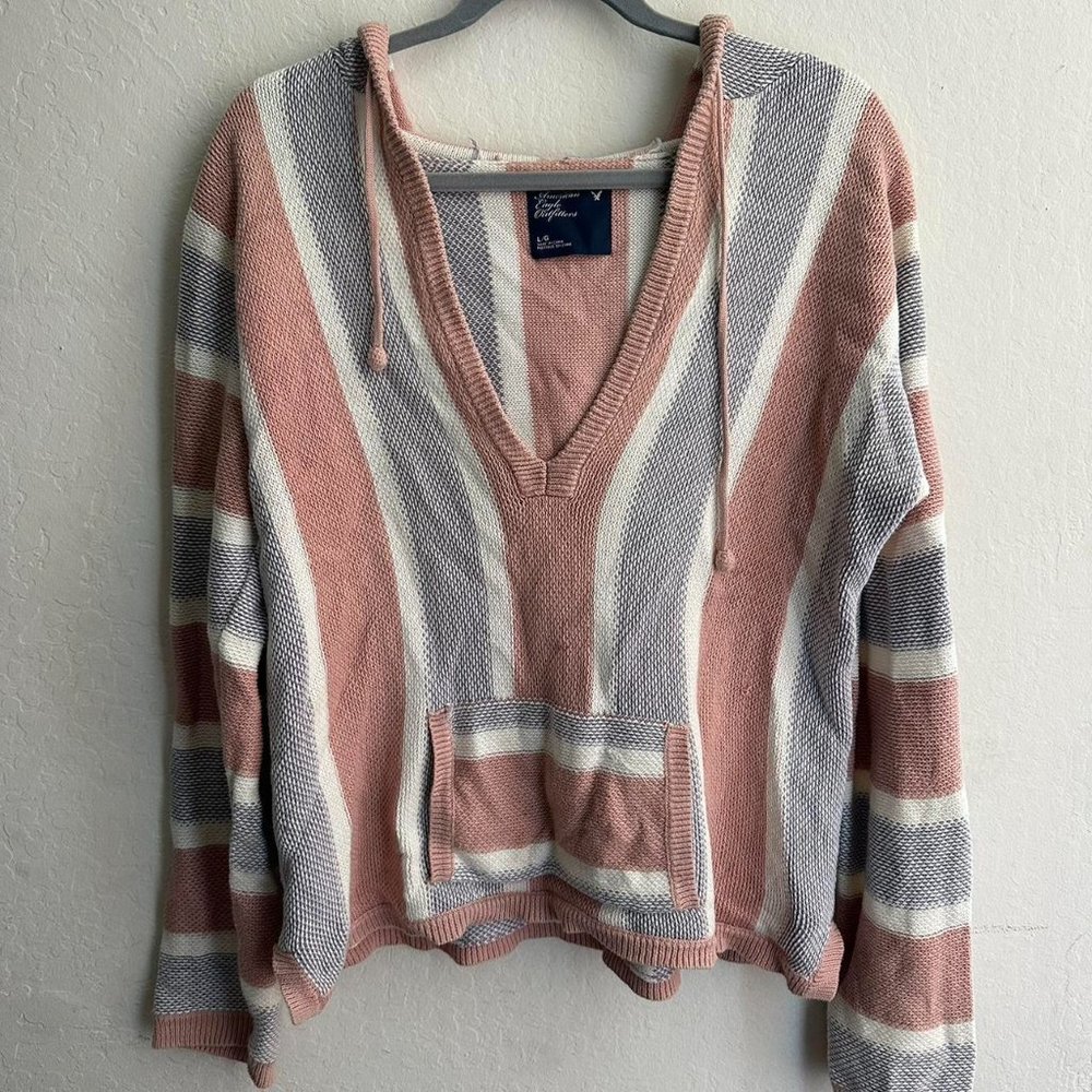 3/$15 American Eagle Beach Knit Hoodie